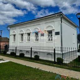Какие проблемы появляются на фасаде весной